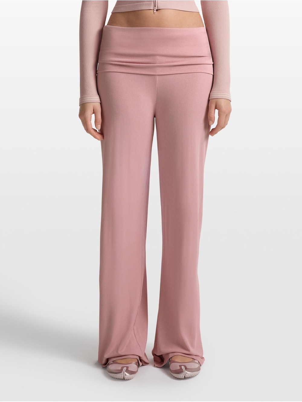 NikeSKIMS Stretch Knit
Women's Wide-Leg Pants color Himalayan